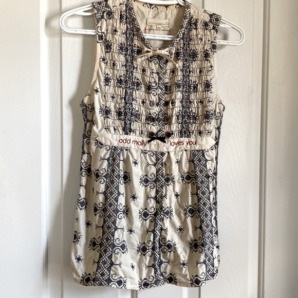 Boho-embroidered Sleeveless Top - Picture 1 of 13
